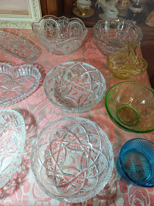 Розпродаж кришталю . Цукерниці, салатники .