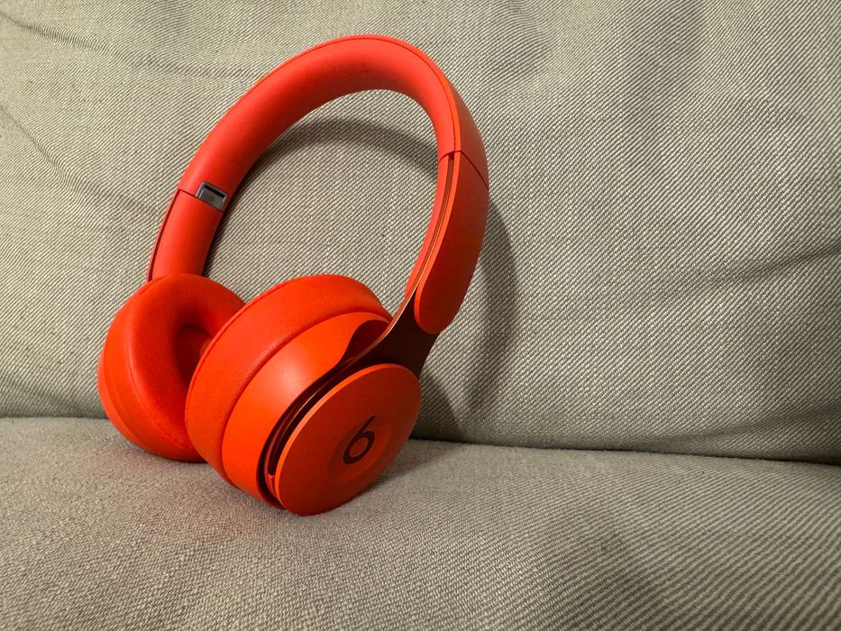 Słuchawki Beats Solo Pro ANC - Stan bardzo dobry
