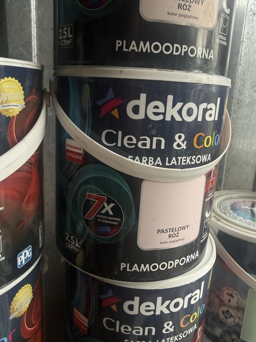 Farby decoral 2,5l 2 szt za 60 zl