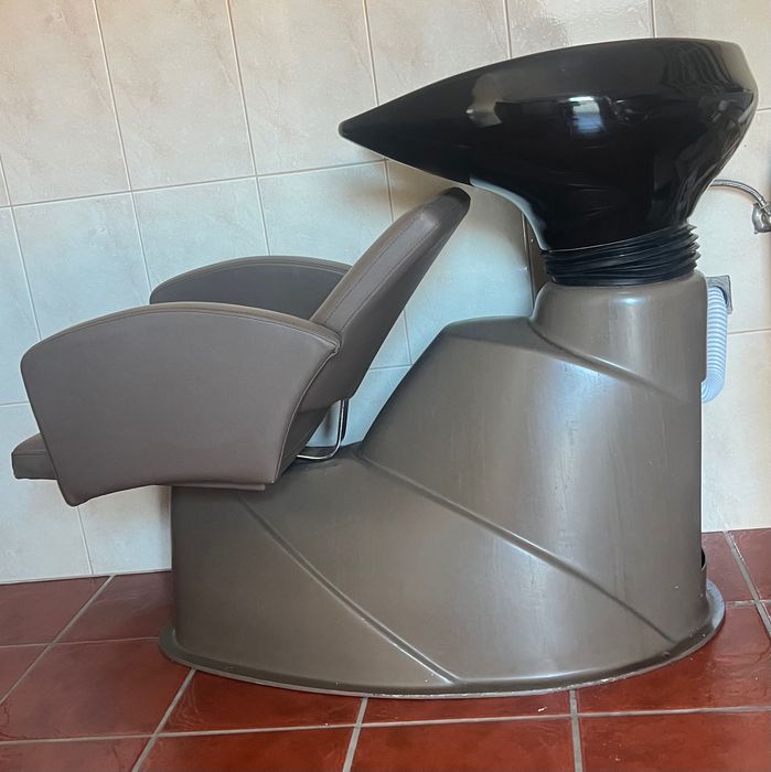 Rampa de lavagem cabelo e cadeira hidráulica