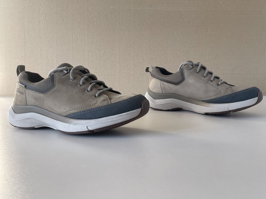 Clarks Wave 2.0 Vibe waterproof кросівки p. 42 оригінал