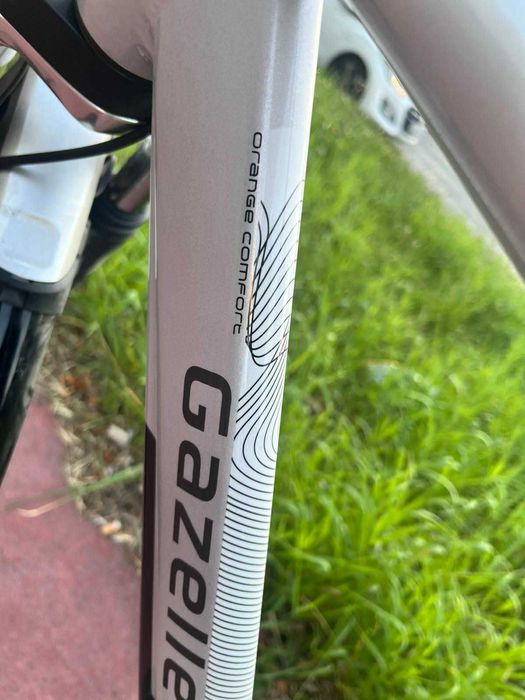 Gazelle Orange Limited Edition C8
