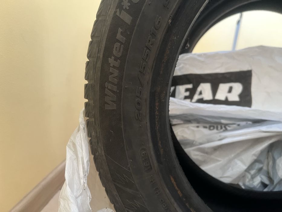 Продам Шини Hankook 205/55/r16