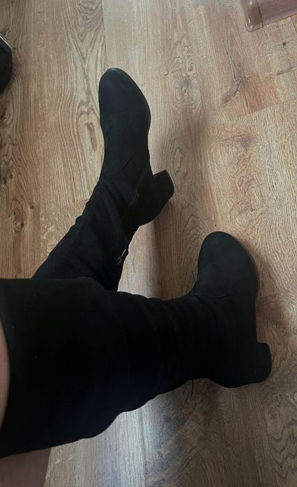 Батфорди сапожки на низькому каблуку, замшові Чоботи 39р, 25,5см.