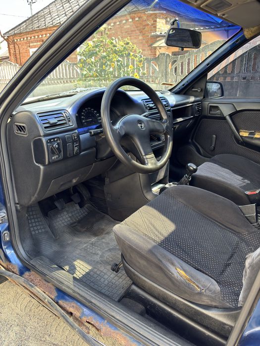 Opel Vectra A 1.8