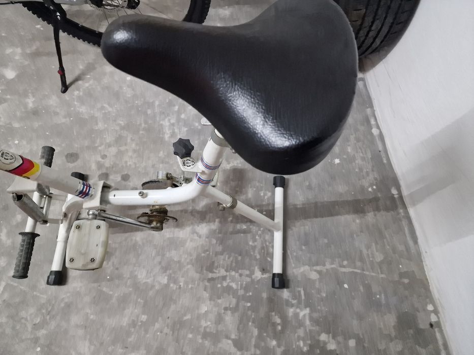 Bicicleta ginástica cor branca