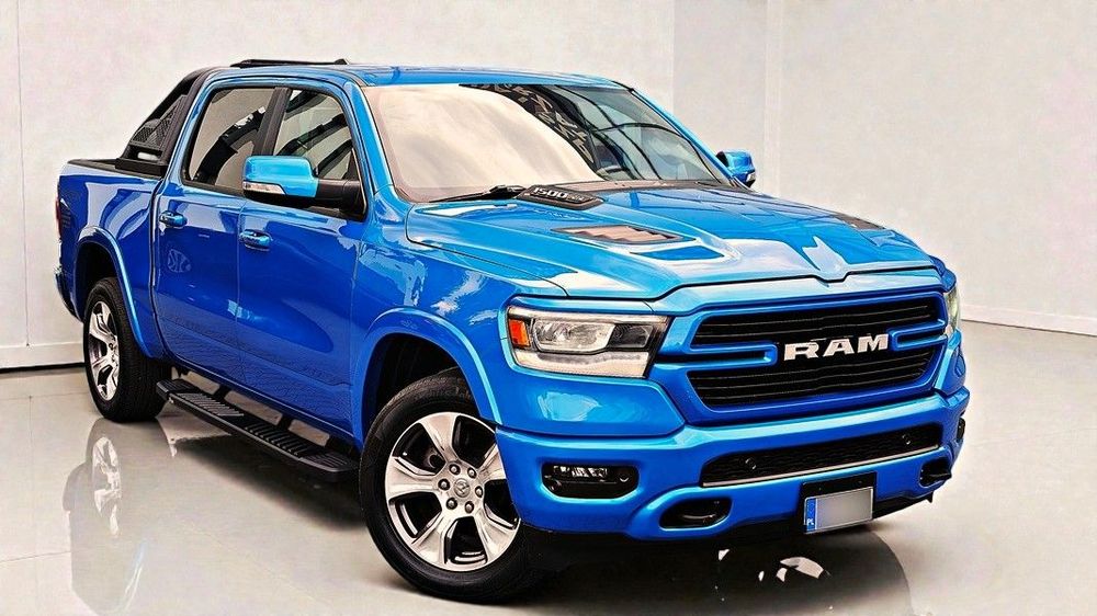 RAM 1500 LARAMIE 5.7 Hemi 4x4 piękny kolor 2021 rok # DUŻY WYŚWIETLACZ #