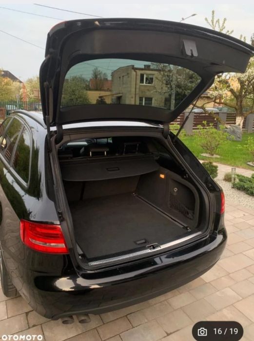 Audi a4b8 S-line  2.0 tdi