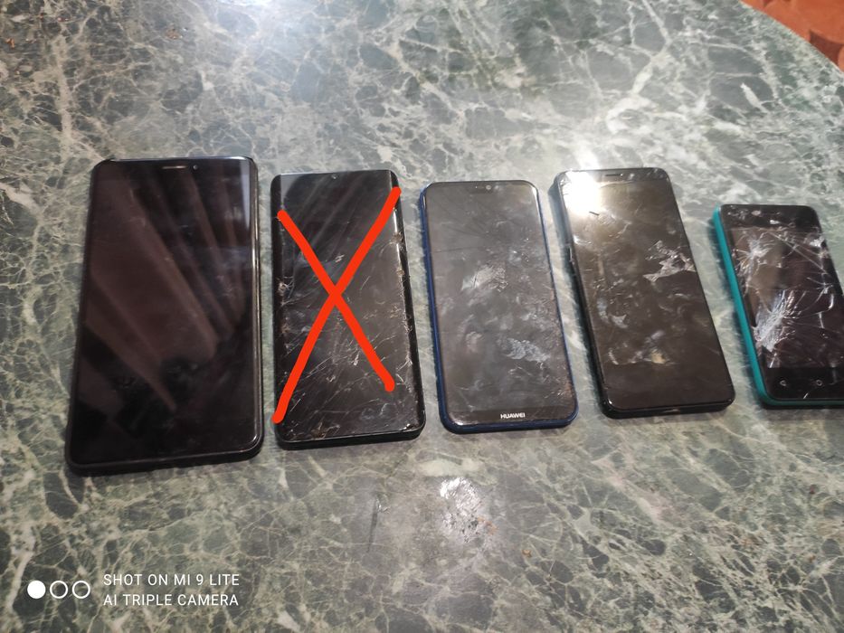 Телефоны на запчасти