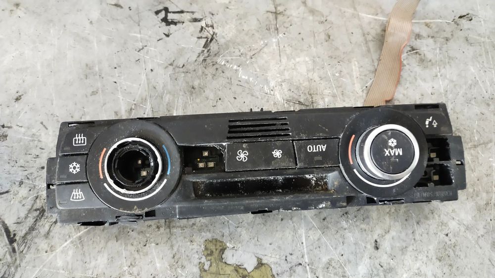 PANEL KLIMATYZACJI BMW E82 COUPE  64119199260-01