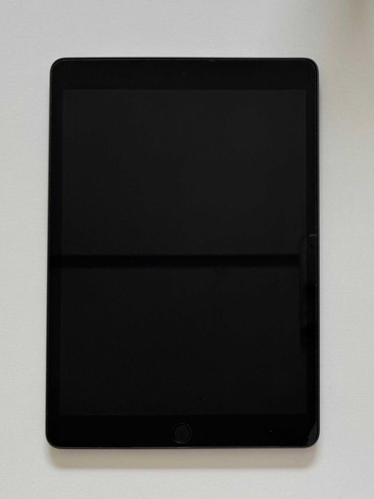 iPad 9.ª Geração (2021) – 64 GB – 10,2” – Wi-Fi – Cinzento Sideral (Space Gray)