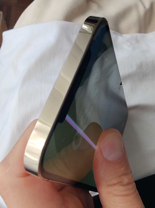 iPhone 12 Pro Max 256Gb разбит экран и зад, но полностью рабочий