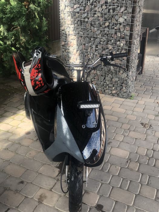 Suzuki lets 2 бабочка