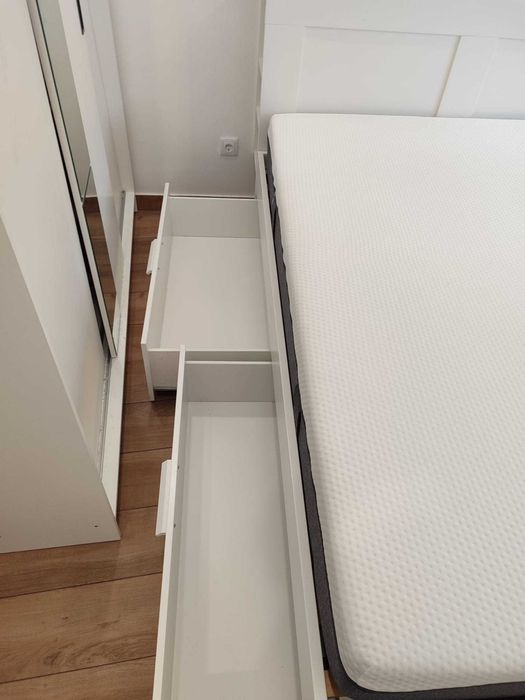 Cama IKEA c/ 4 gavetões, cabeceira destacável, Colchão Emma c/ 11Meses