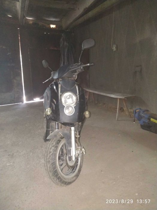 Скутер Viper 50...