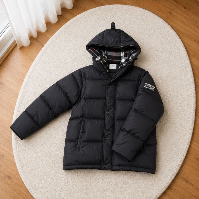 Пуховик Burberry/ Куртка Барбері/жилетка Burberry/безрукавка Burberry