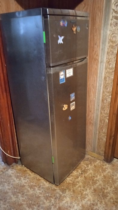 Продам холодильник СРОЧНО!