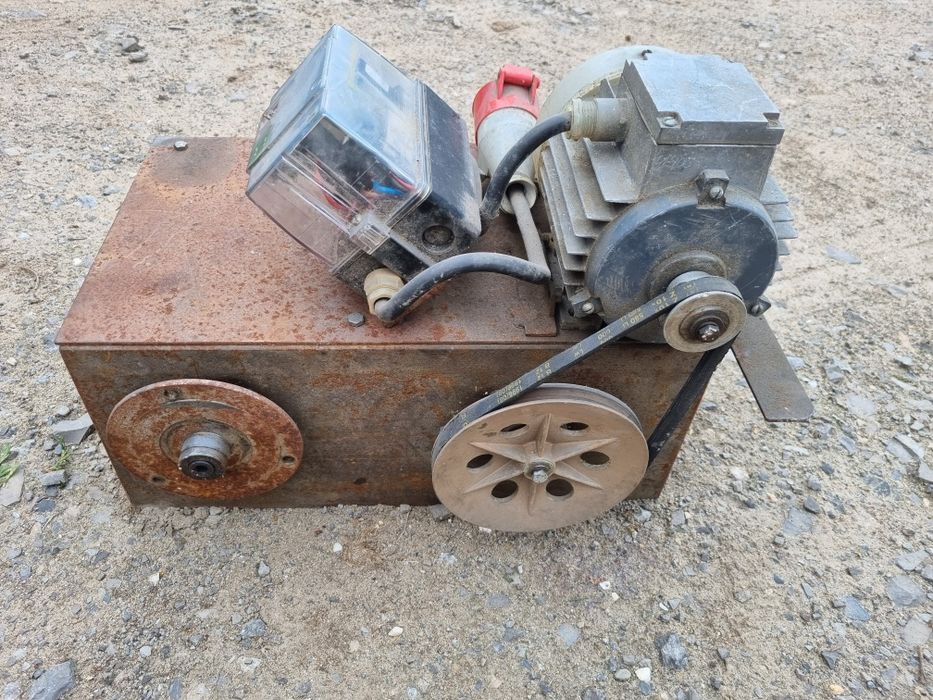 Silnik 0.55 kw element konstrukcyjny