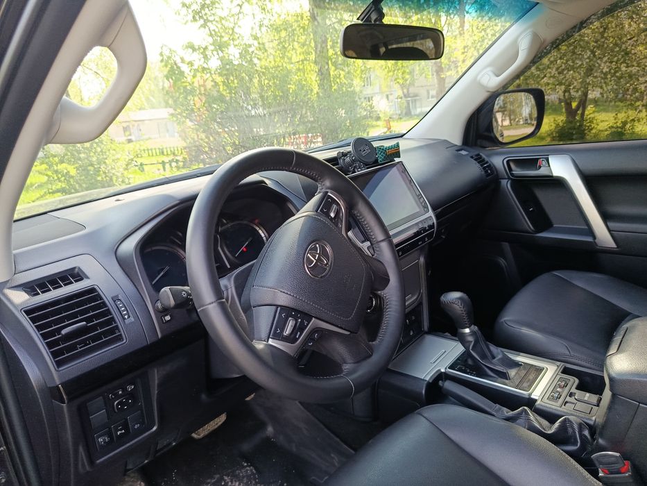 Продам Toyota Prada 150