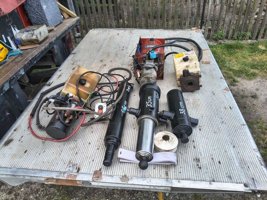 Pompa hydrauliczna Kiper wywrotka  12 V