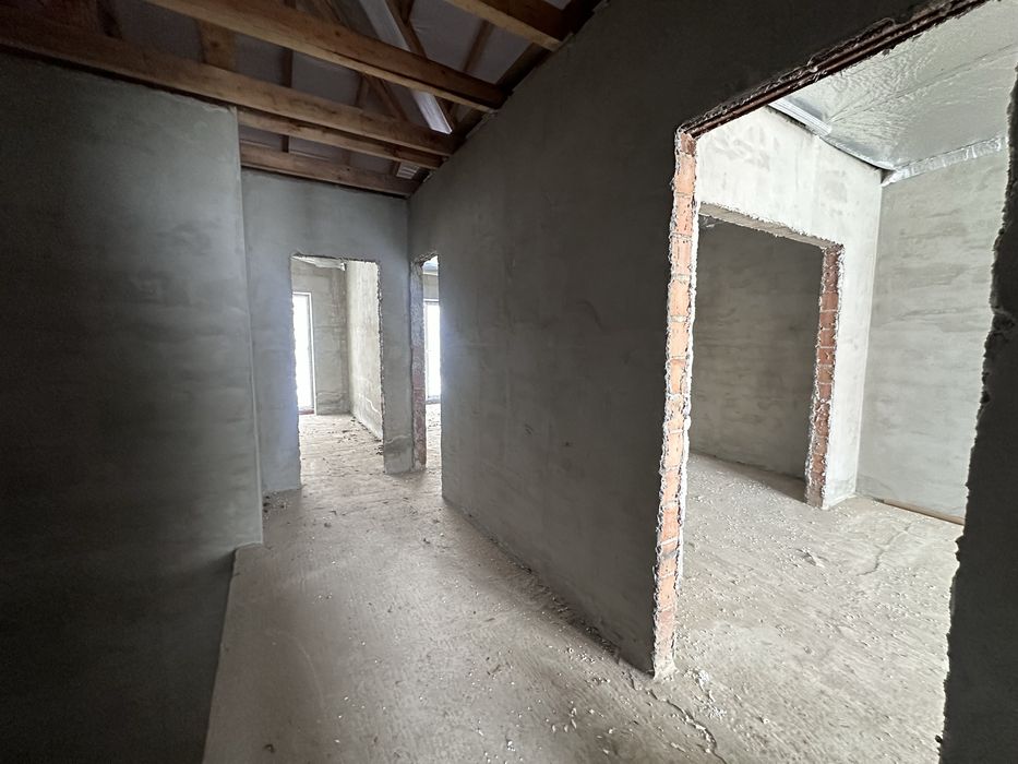 Продам будинок у Вовчинцях готовий для ремонту з газовим опаленням