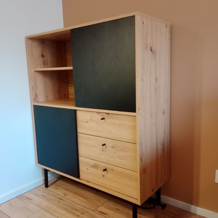 Komoda w stylu industrialnym