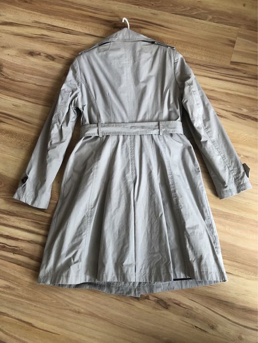 Damski plaszcz prochowiec. Calvin Klein. M