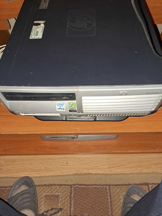 komputer HP Compaq dc 7100 Windows 7 używany