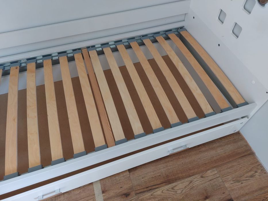 Łożko 80×160×125cm ( szczyt domku)