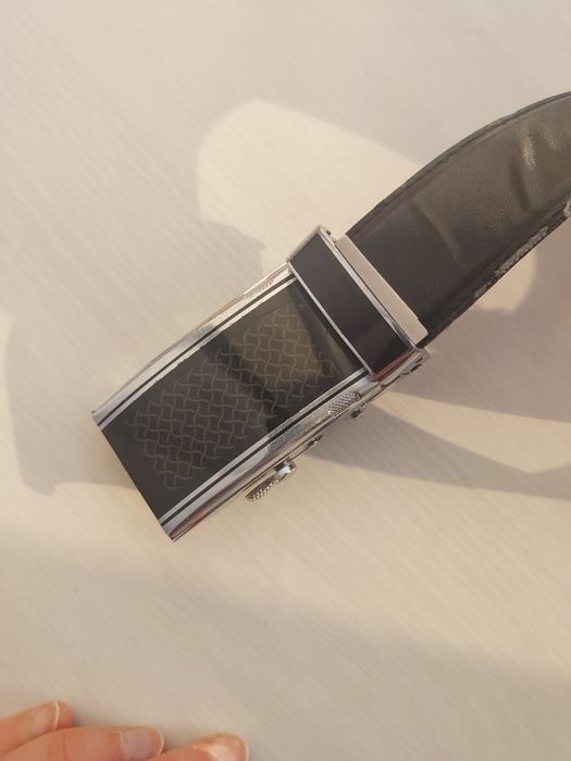 Чоловічий шкіряний ремінь стан б/у