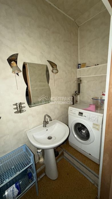 Продаж / Квартира /  Повстання метро, Харків