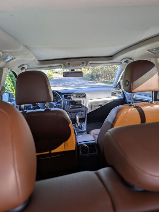 Volkswagen Golf Alltrack

Volkswagen Golf 2017

Автобазар
Volkswagen
G