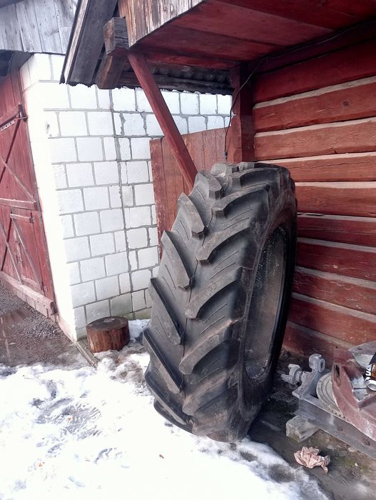 Opona 460/85 R38 odpowiednik 18.4 R38 Eurogrip używana 2 tygodnie