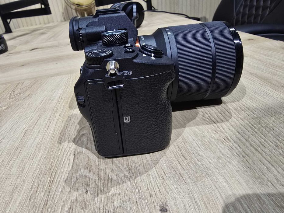 Sony Alpha 7 III (Pouco uso)