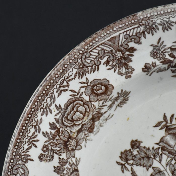 Prato Faiança Fábrica Alcântara, dec. “Asiatic Pheasants”, marca rara