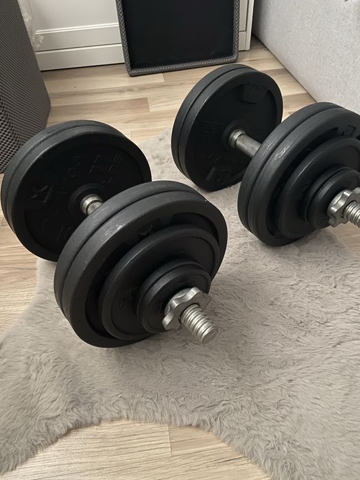 Vendo discos de musculação e barras roscadas