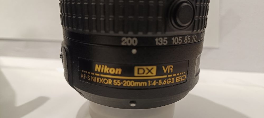 Nikon D5300 usada como nova c/2 lentes