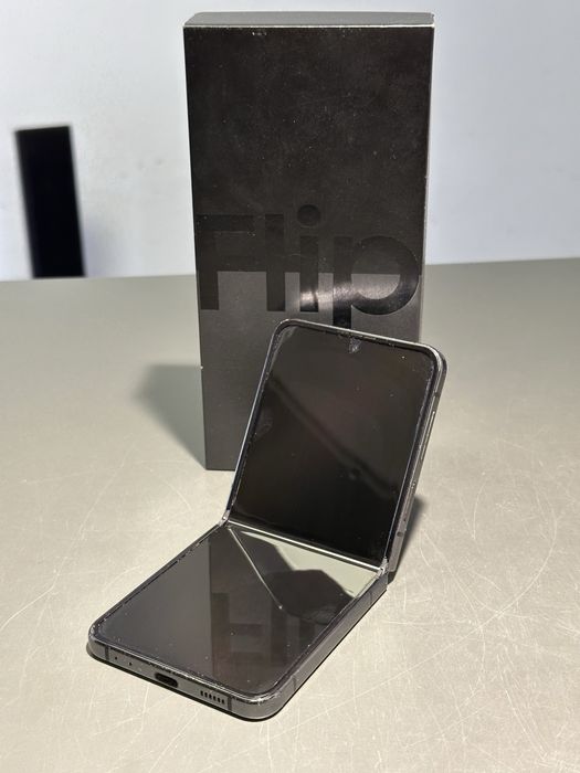 Samsung flip 4 uszkodzony ekran