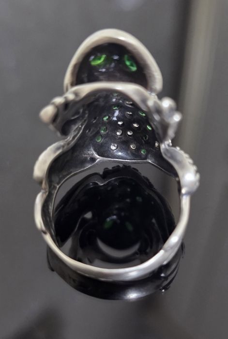 Срібне колечко  .