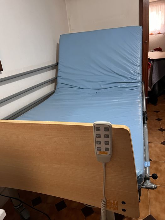 Cama articulada eléctrica