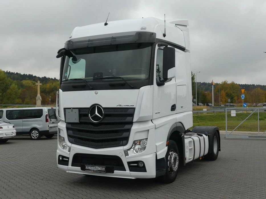 Mercedes-Benz