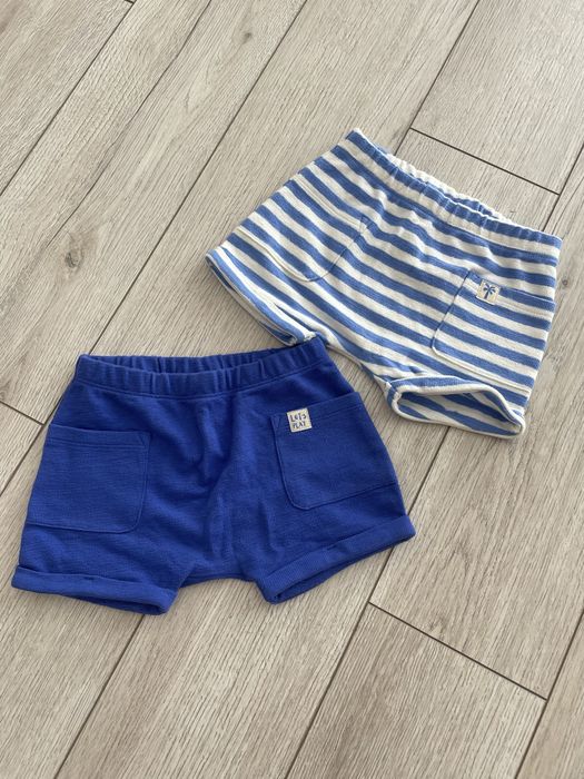 Шортики і футболочки для малюків фірми Next