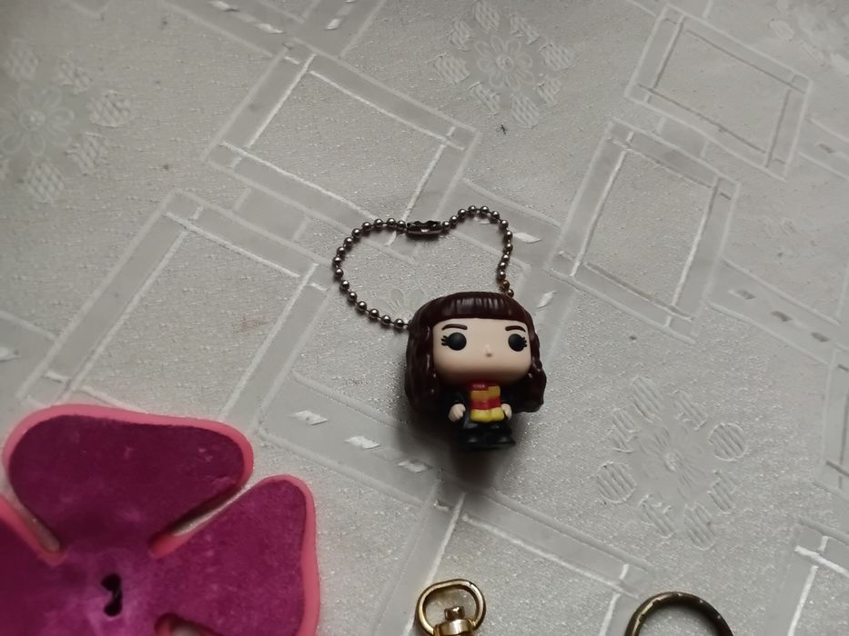 Тренд сезону - акцентні дармовиси