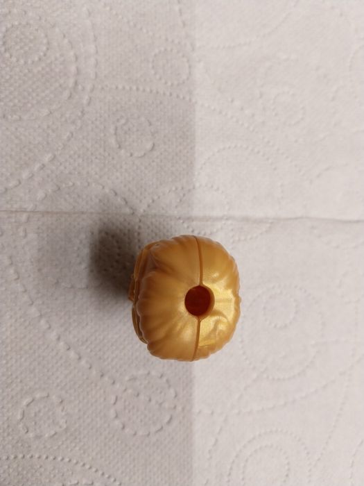 Złoty harry poter figurka kolekcjonerska z. Kinder joy vt413