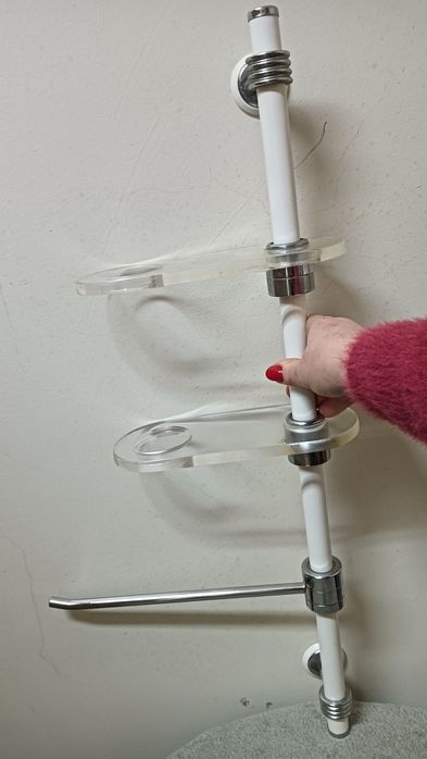 Conjunto de chuveiro+ Toalheiro