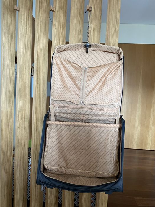 Porta fatos marca Snowball