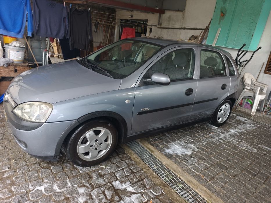 Corsa 1.2 Elegance Easytronic Cx Automática
