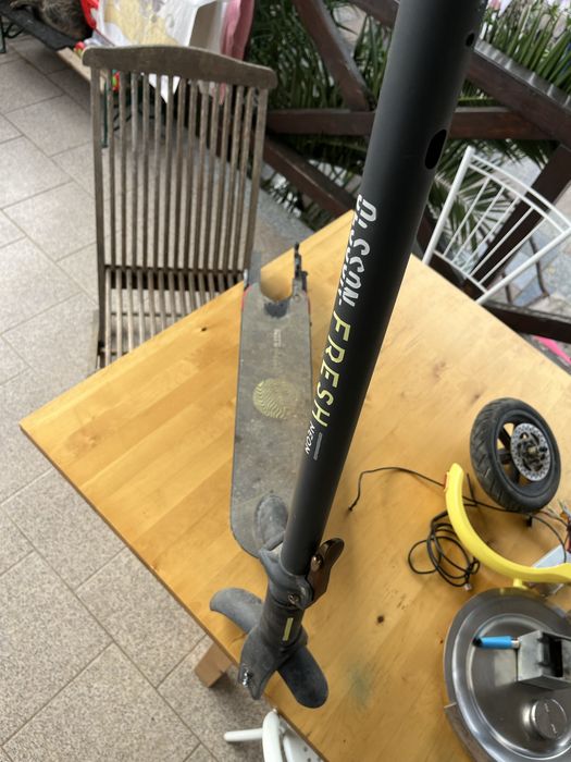 Peçes de trotinete