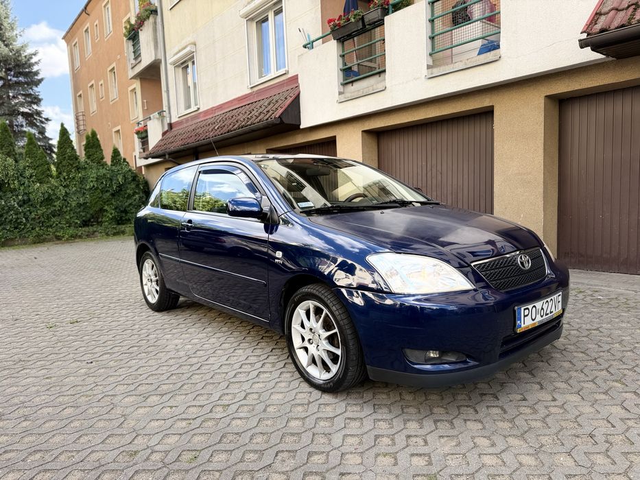 Toyota Corolla E12 2002r 1.6 benzyna 3D hatchback