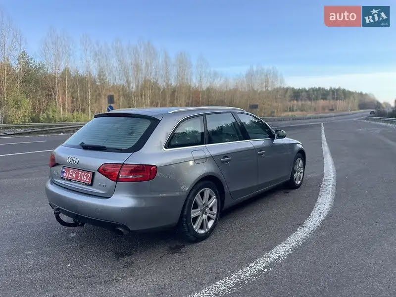 Ауді Audi А4B8 свіжорозмитнена пригнана з Німеччини, вже на обліку